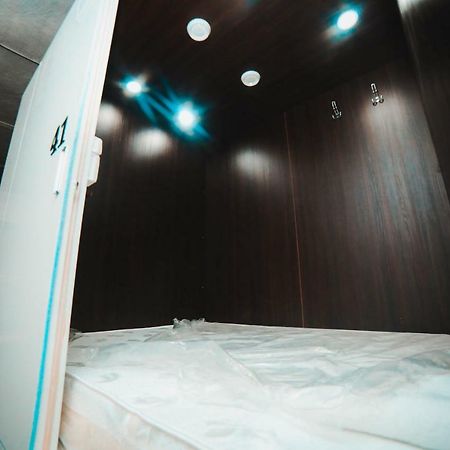 Capsule Hotel Technocave Bisjkek Eksteriør billede
