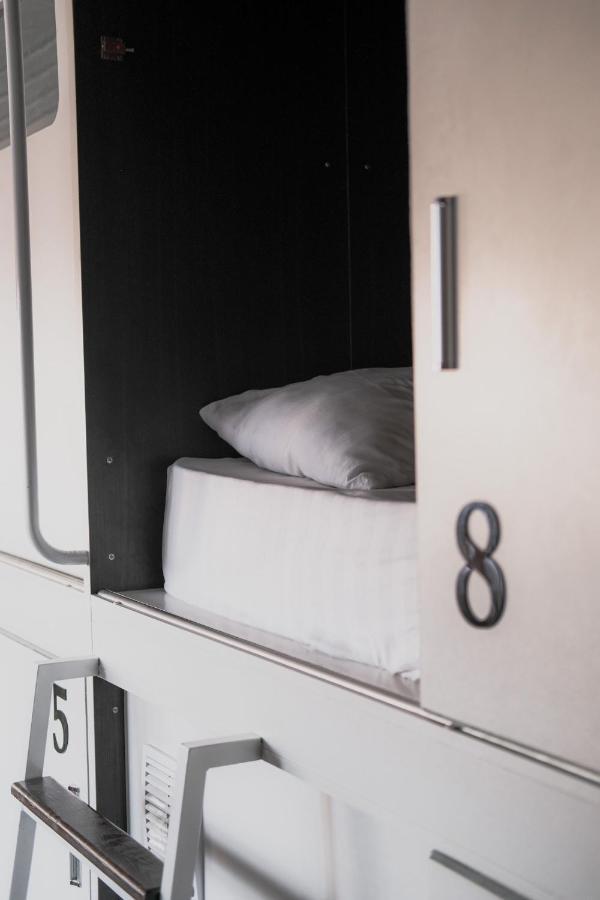 Capsule Hotel Technocave Bisjkek Eksteriør billede